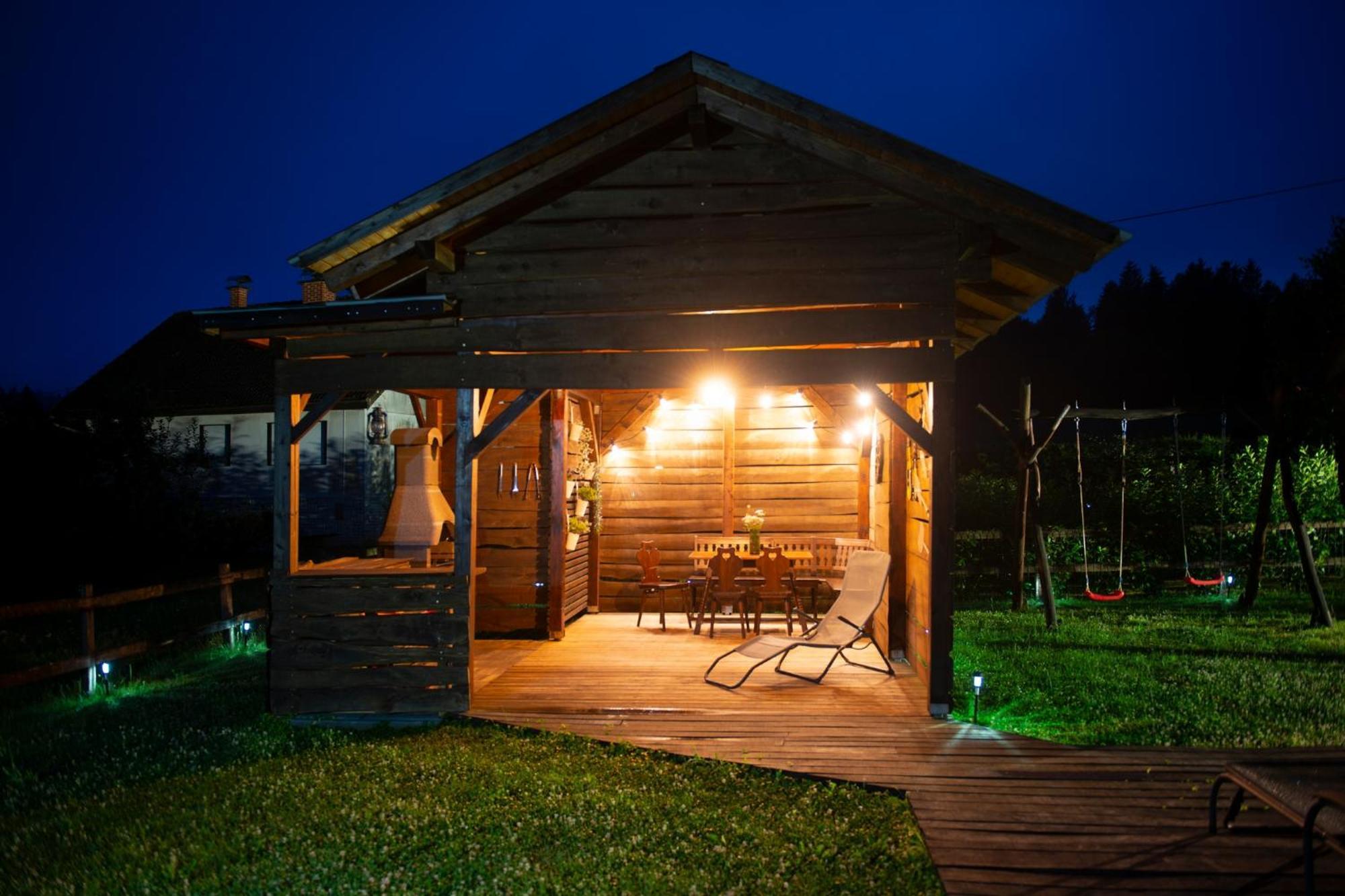 Apartma Marija Metlika Esterno foto