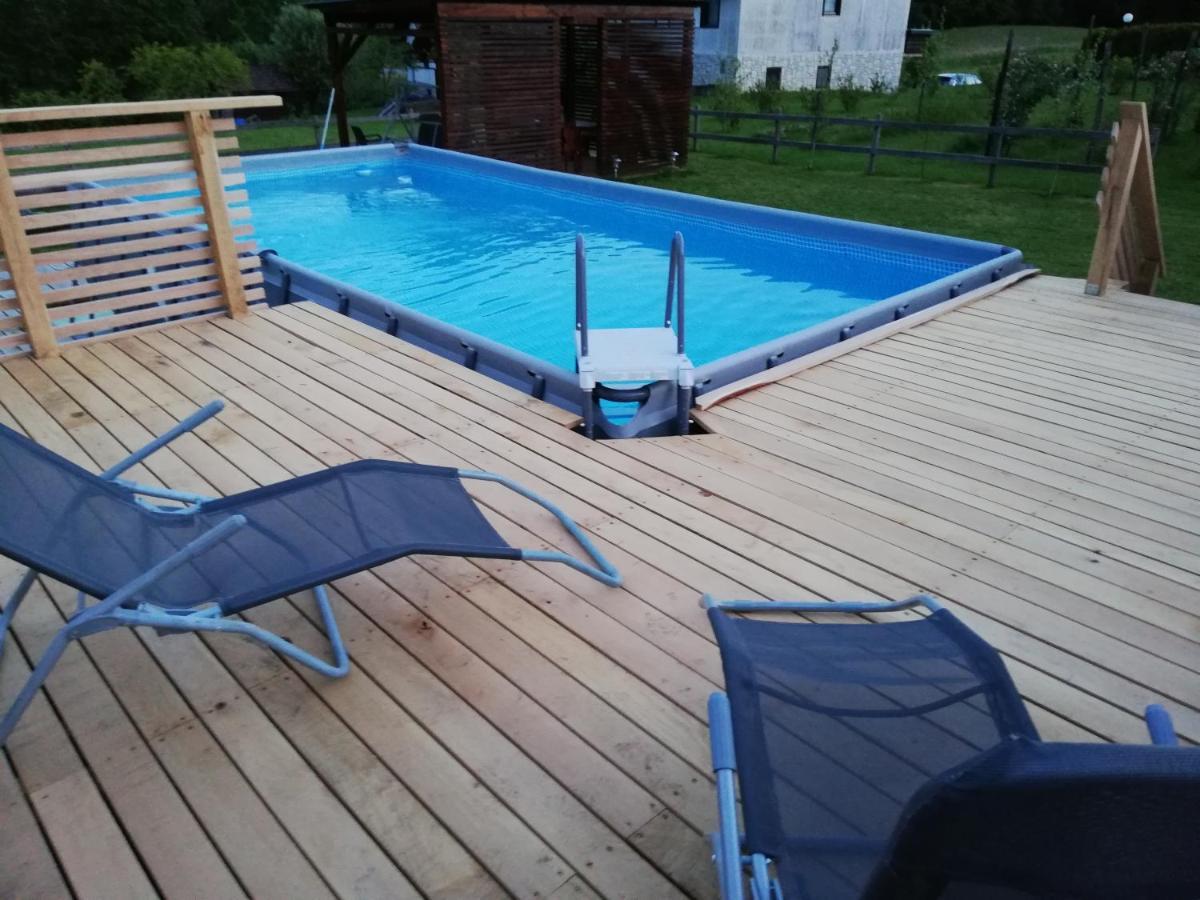 Apartma Marija Metlika Esterno foto